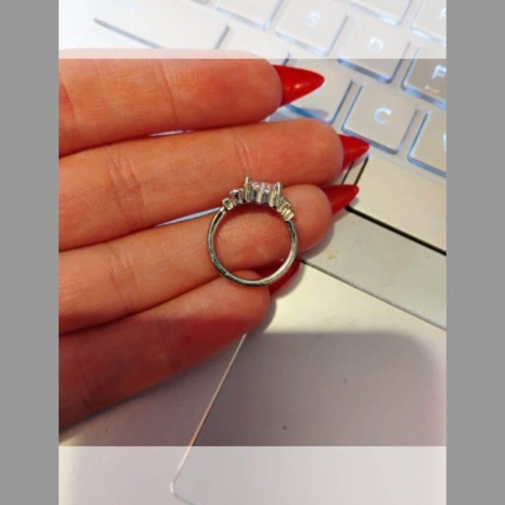 Pink heart ring - Picture 2 of 4